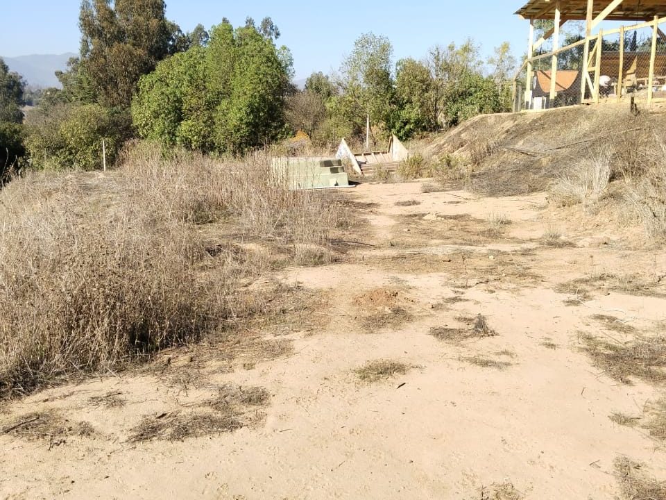 Terreno de 2225 mts2 3